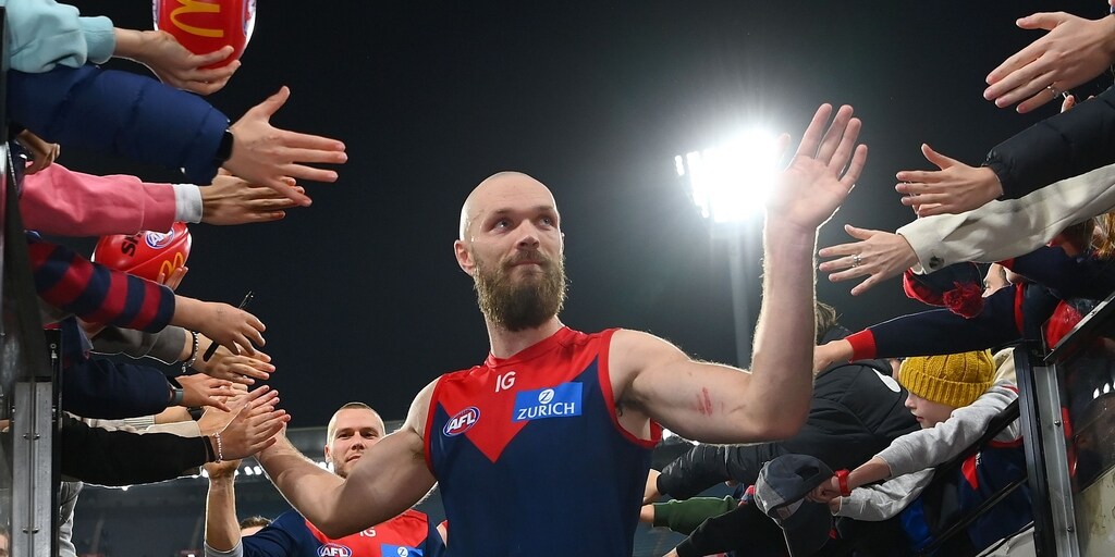 Melbourne secure four points against the Blues - Vimarsana News