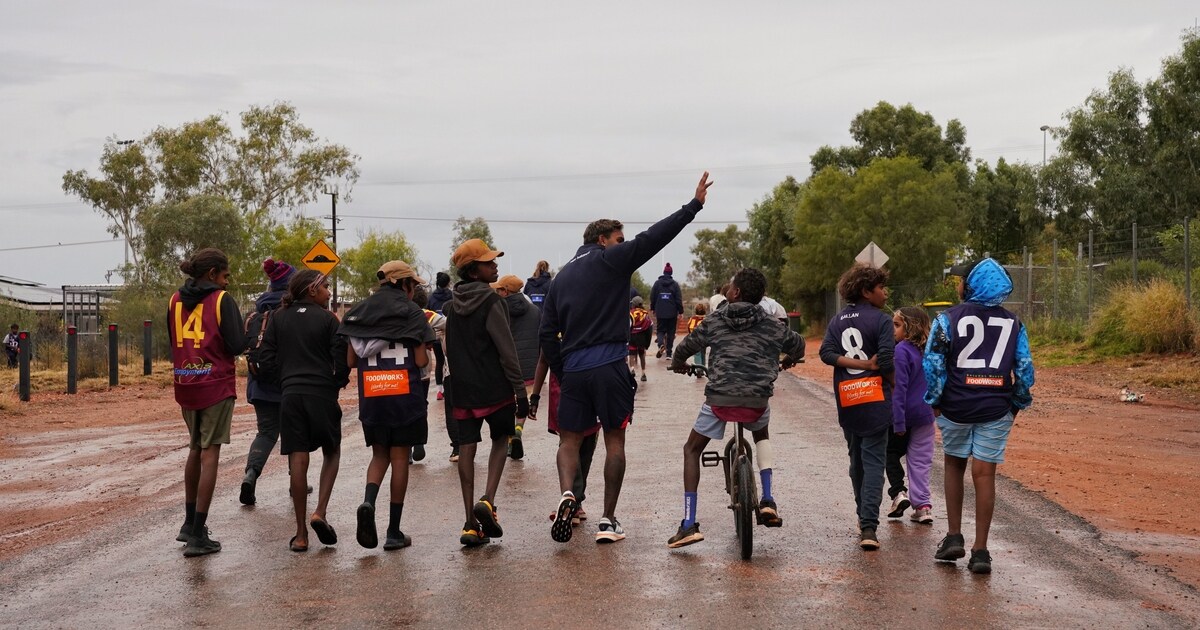 Dees' 2023 visit to Ltyentye Apurte