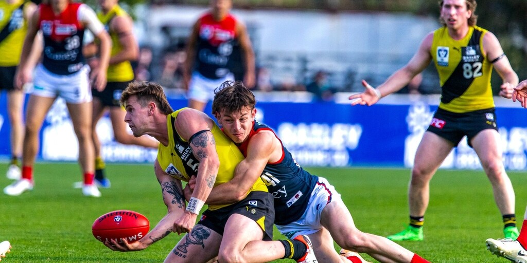 VFL | Fourth-quarter heartbreak for Casey - Vimarsana News